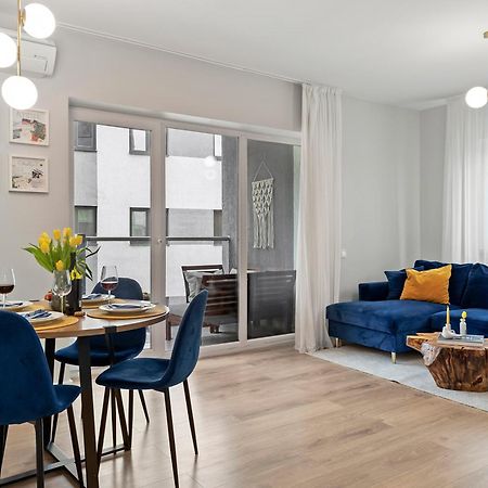 Mido Park Apartment With Private Parking & Self Check-In Bukarest Kültér fotó