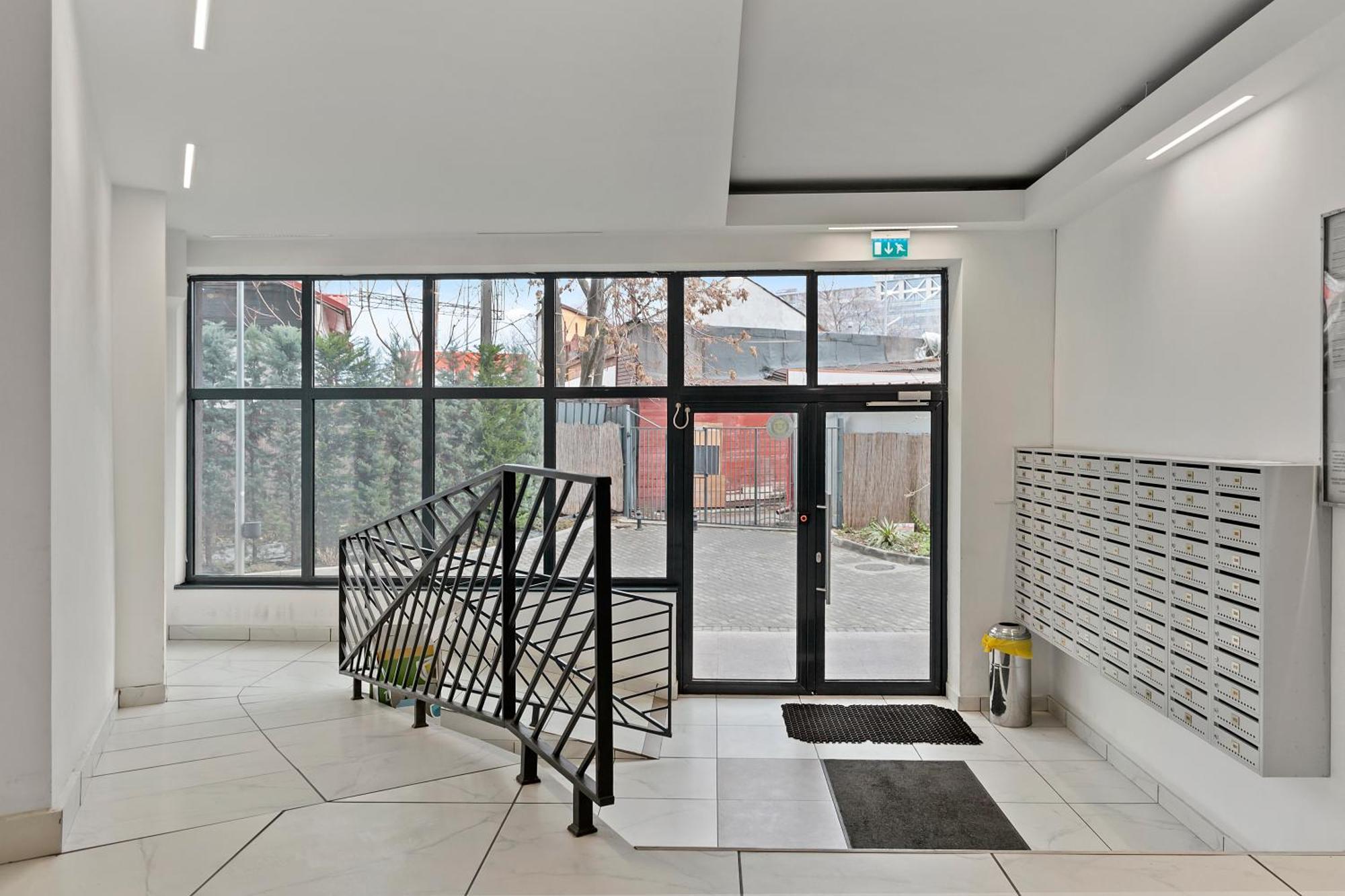 Mido Park Apartment With Private Parking & Self Check-In Bukarest Kültér fotó