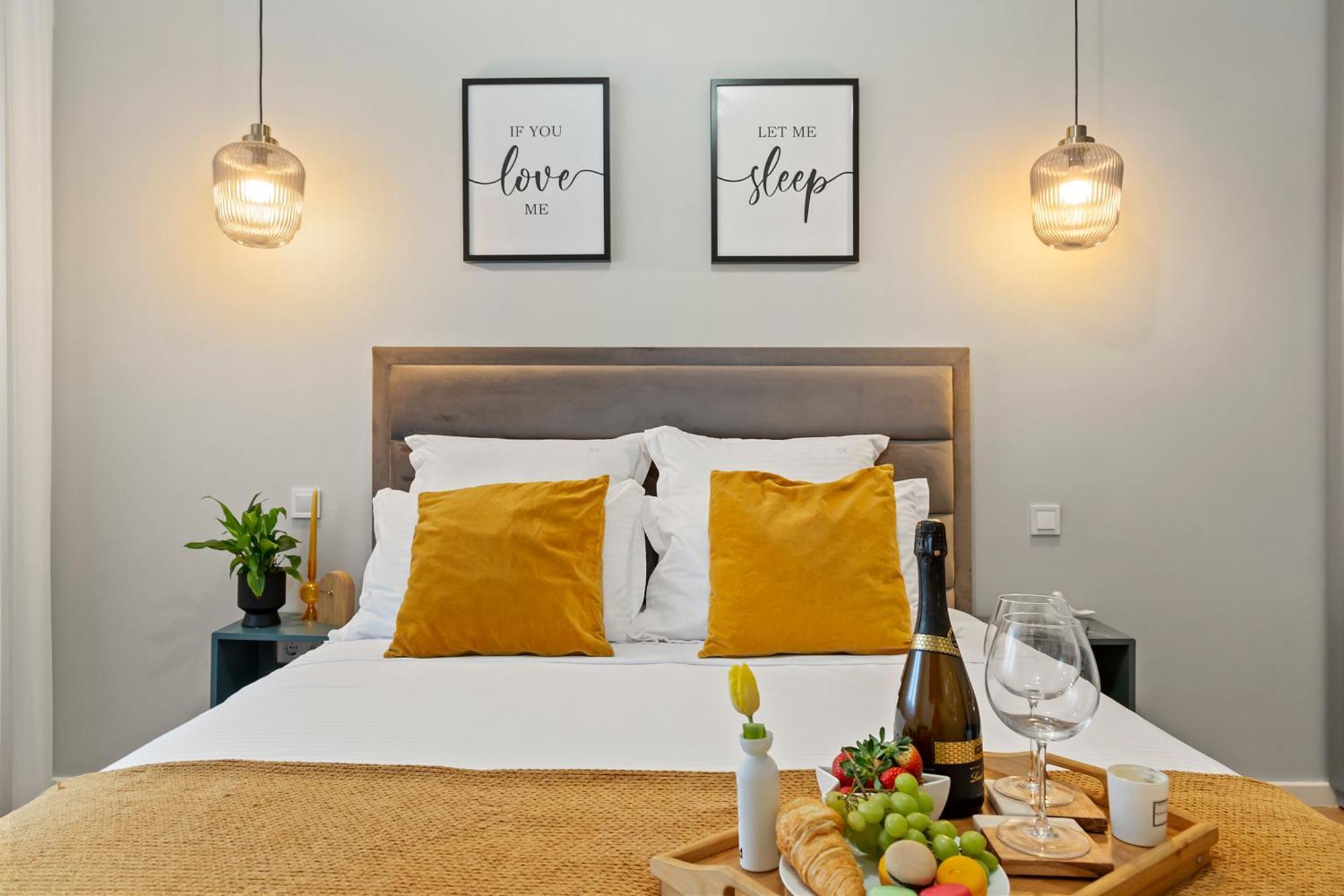Mido Park Apartment With Private Parking & Self Check-In Bukarest Kültér fotó